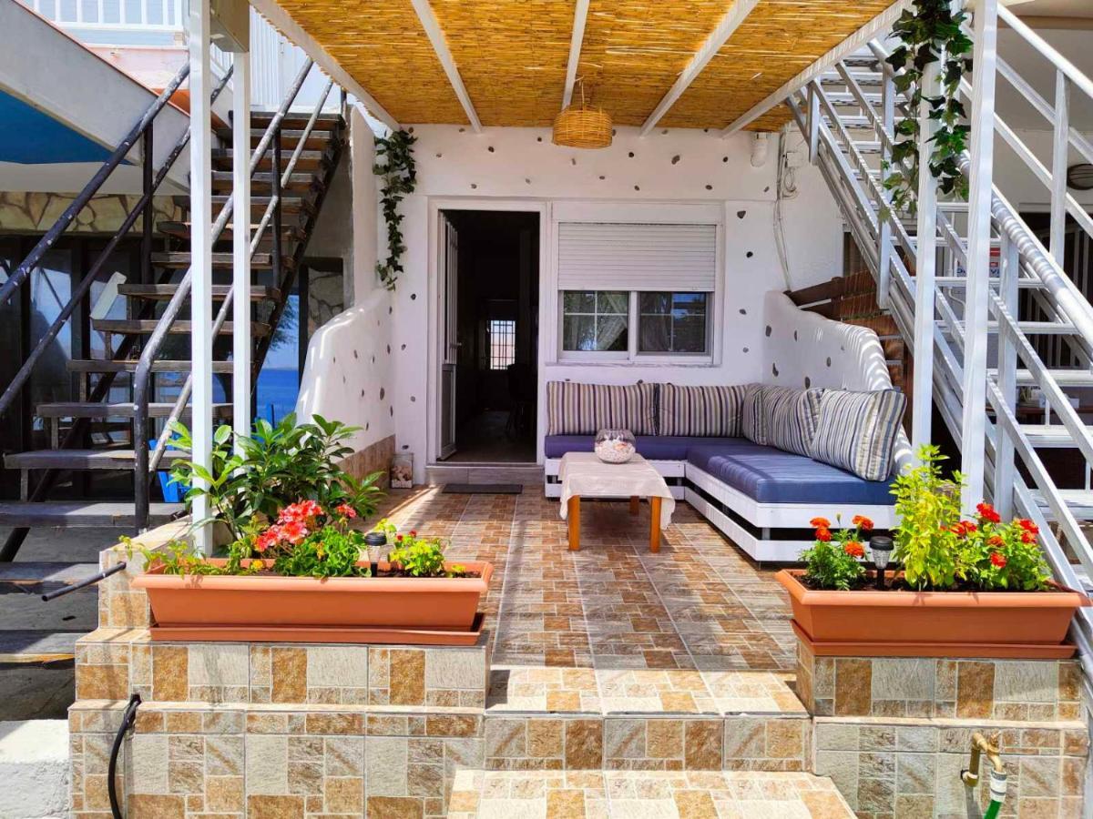 Sea Sound Haraki Apartment Екстериор снимка