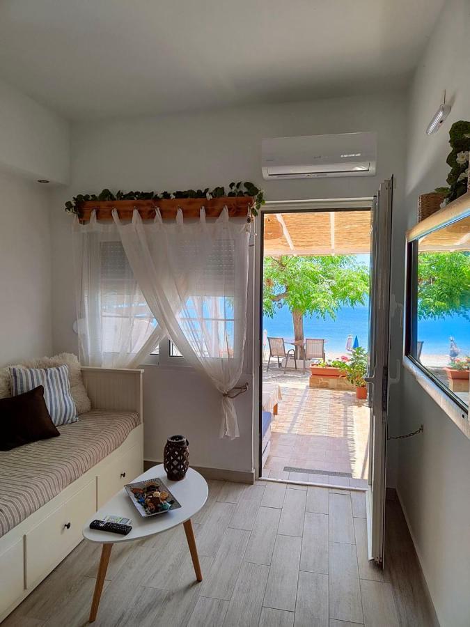 Sea Sound Haraki Apartment Екстериор снимка